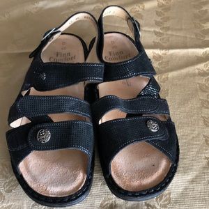 Finn Comfort Sandals